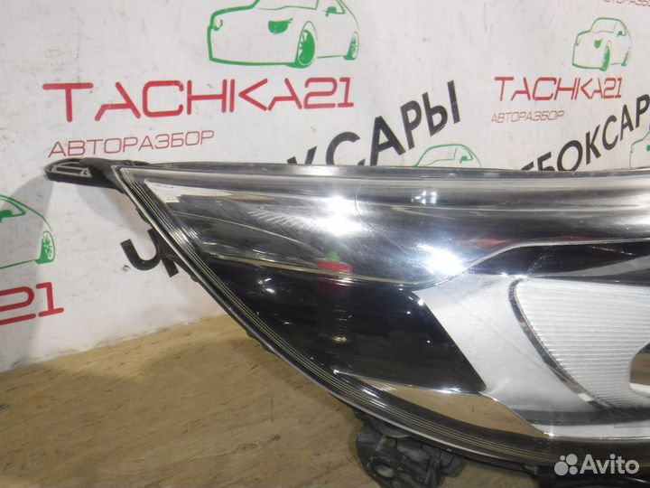 Фара правая KIA Rio 3 (2015-2017)