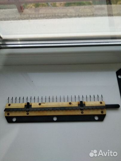 Оттяжные гребёнки для вязальной машины