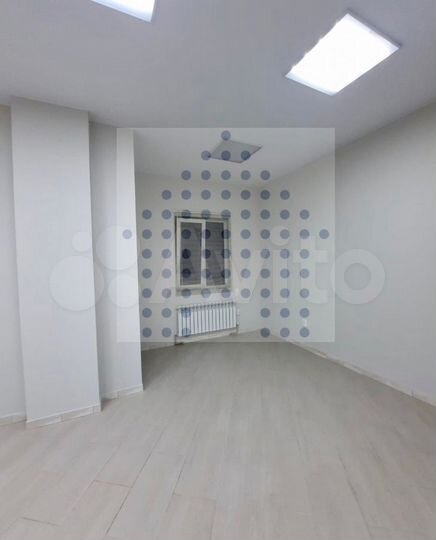 Коммерция 39 кв. м., ремонт, арендатор