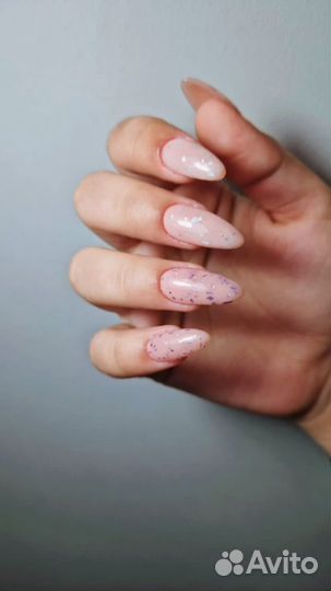 Маникюр, педикюр, наращивание ногтей