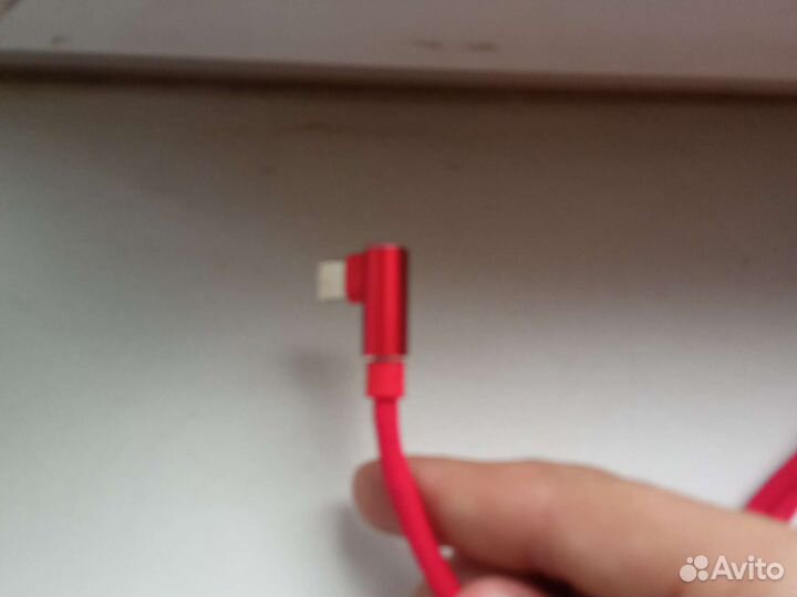 Зарядка на iPhone 11