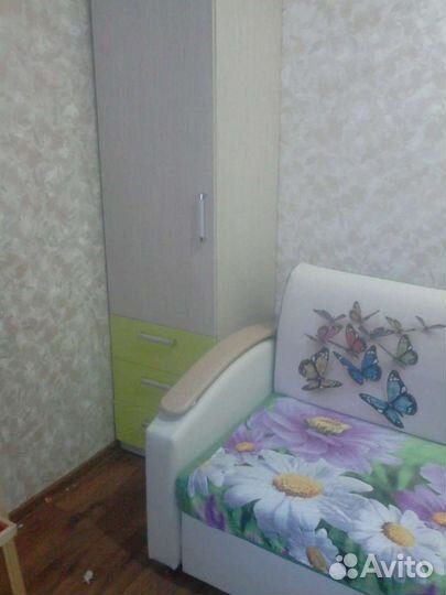 Угловой письменный стол