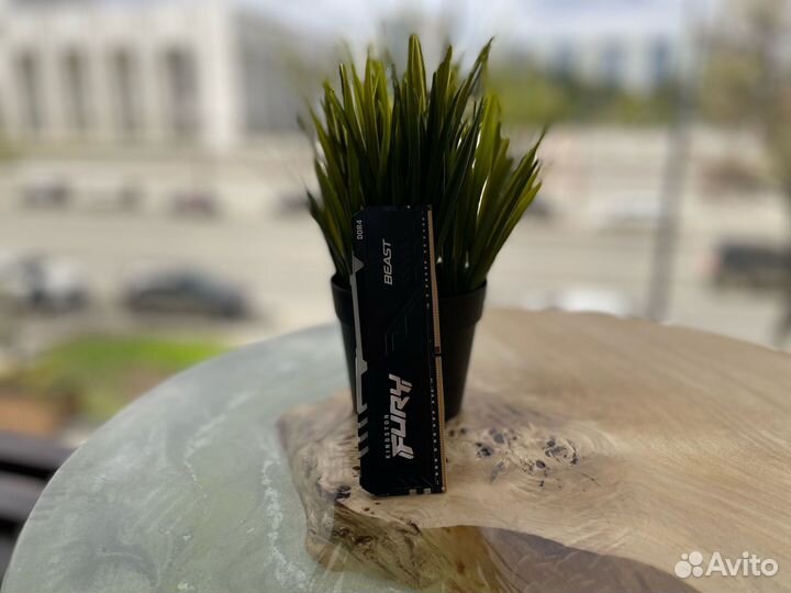 Оперативная память Kingston Fury Beast RGB 8Gb