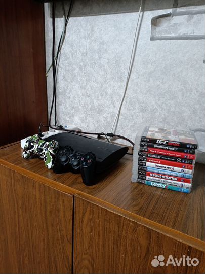 Sony playstation 3 Super slim не прошитая