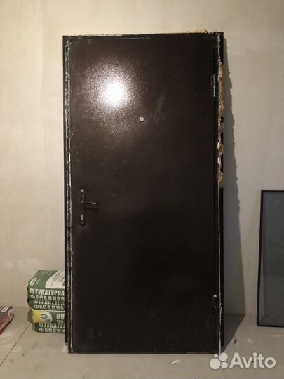 Дверь входная железная бу