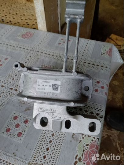 Подушка двигателя VW Tiguan