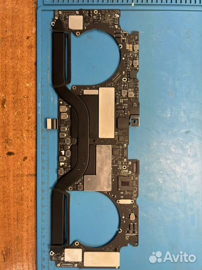 Запчасти на mac A1707 и A1534