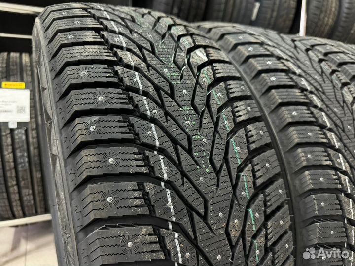 Tracmax X-Privilo S500 215/50 R17 116