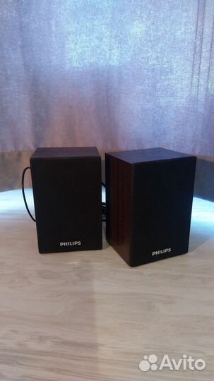 Мультимедийные колонки philips