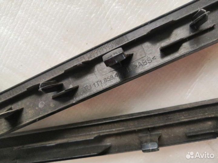 Пластик передний Volkswagen Touran 1 2004