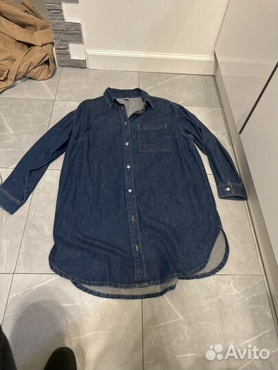 Джинсовая рубашка бренда «H&M»