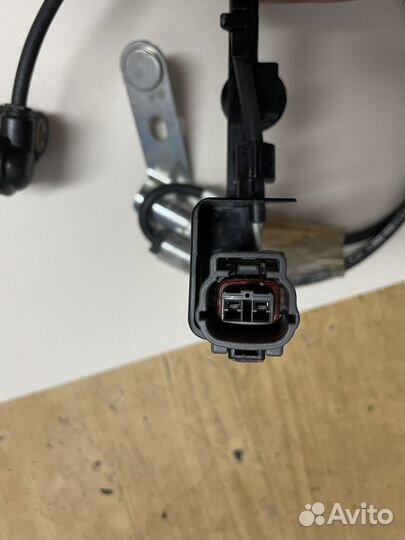 Mazda датчик abs