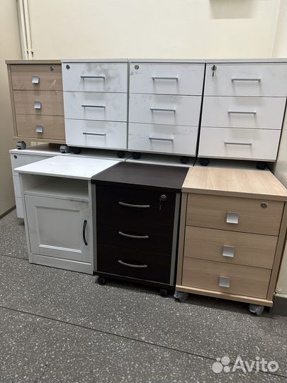 Тумба офисная с ящиками