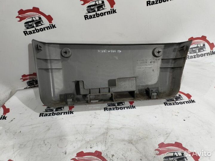 Карман двери передний правый Mercedes Sprinter