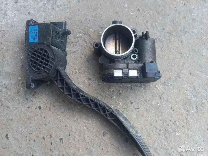 Электронная заслонка и педаль ваз нива
