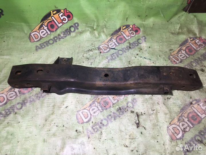 Балка передняя поперечная Mitsubishi L200 4