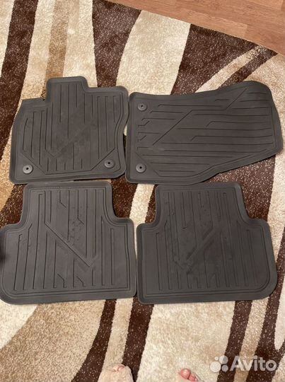 Коврики резиновые Оригинальные на Volkswagen