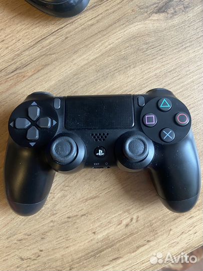 Джойстик dualshock ps4