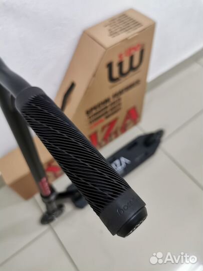 Самокат трюковой Longway Kaiza Black (Новый)