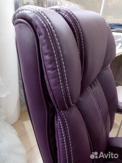 Перетяжка мягкой мебели