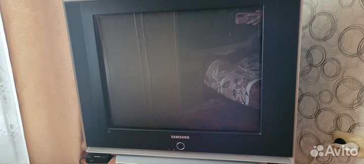Телевизор samsung