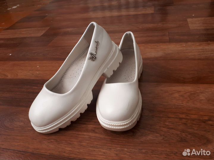 Туфли женские 34 размер