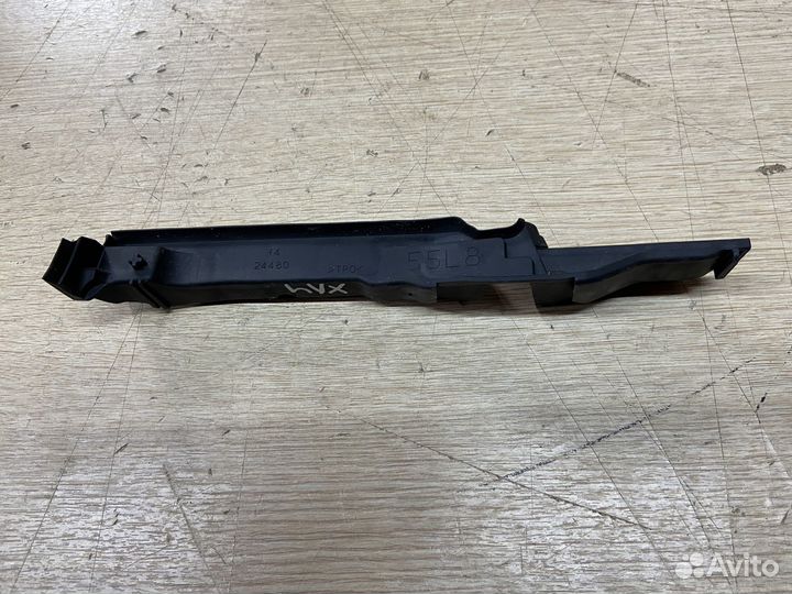 Уплотнитель стекла левый задний Toyota Highlander