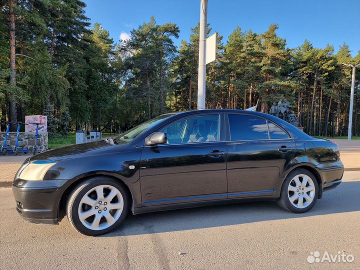 Toyota Avensis 1.8 AT, 2004, 403 000 км