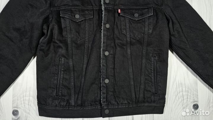 Куртка Levis (M) новая оригинал