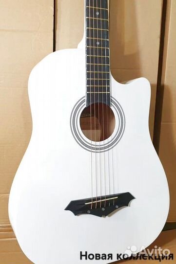 Акустическая гитара