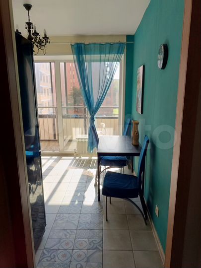 2-к. квартира, 60 м², 3/10 эт.