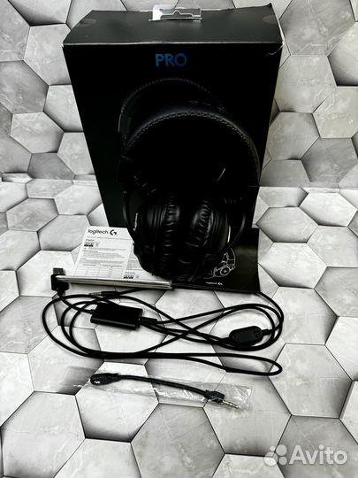 Наушники logitech g pro