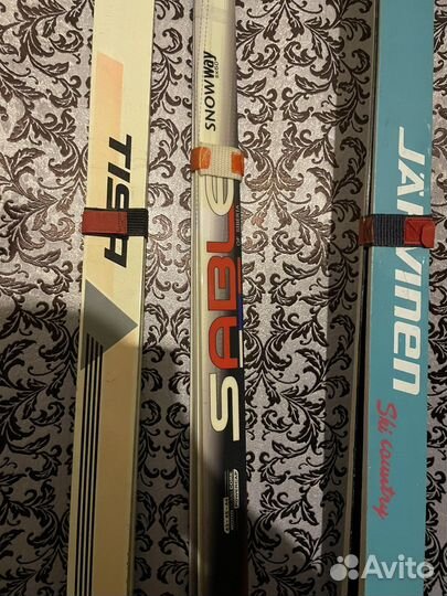 Продам лыжи