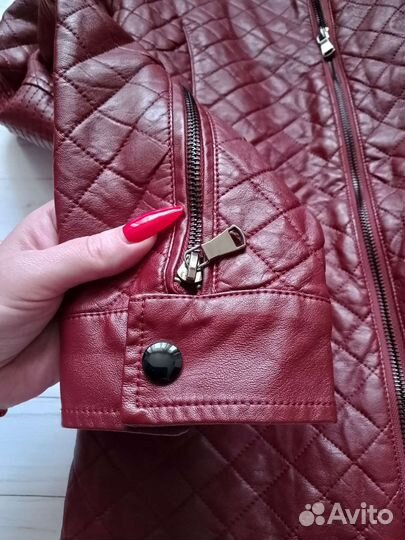 Куртка кожаная Новая женская 46 размер