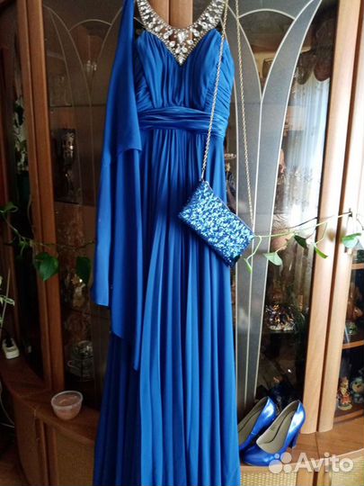 Вечернее платье в пол