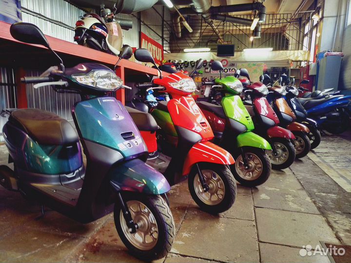 Скутер Honda Tact