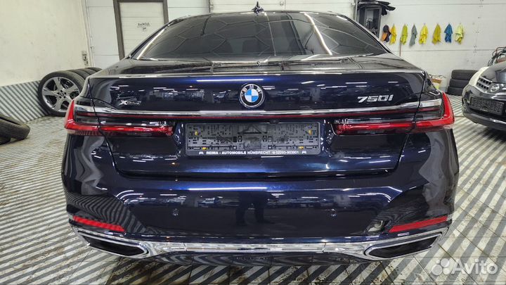 BMW 7 серия 4.4 AT, 2019, битый, 27 000 км