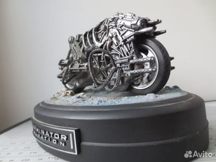 Фигурка Moto terminator 