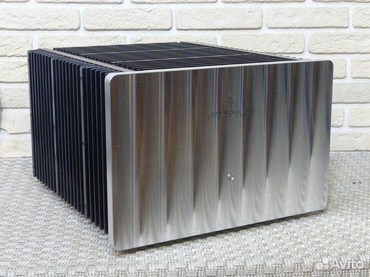 Jeff Rowland 302 для B&W Nautilus ampp 300W