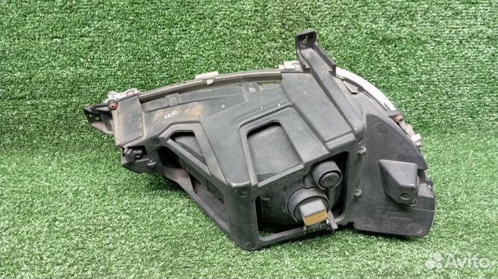 Противотуманная фара Hyundai Grandeur Правый