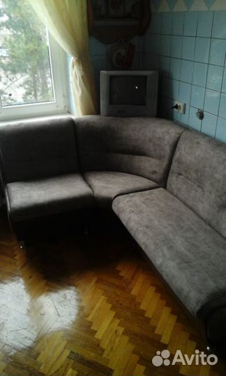 Перетяжка мебели на дому