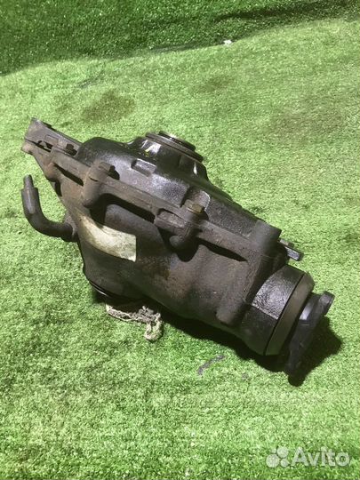 Передний редуктор BMW X5 E53 4.4