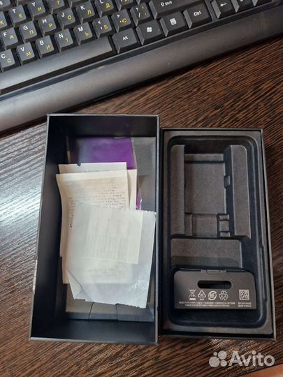 Коробка Samsung S10e.Оригинал