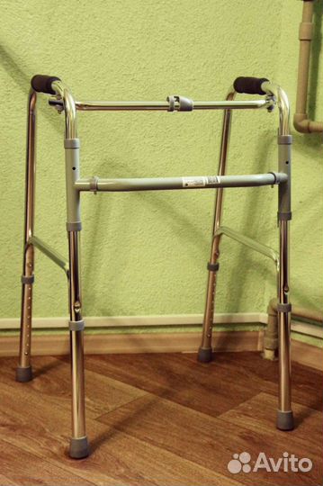 Ходунки складные шагающие для взрослых в аренду