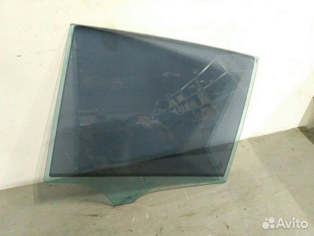 Стекло двери задней заднее левое Mercedes-Benz
