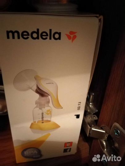 Молокоотсос medela ручной