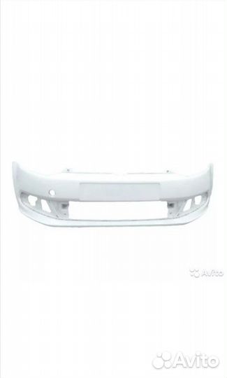Бампер передниий volkswagen polо. белый