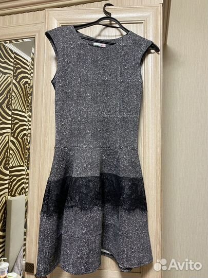 Платье женское