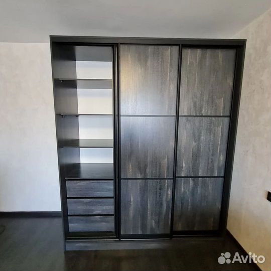 Шкаф купе встроенный