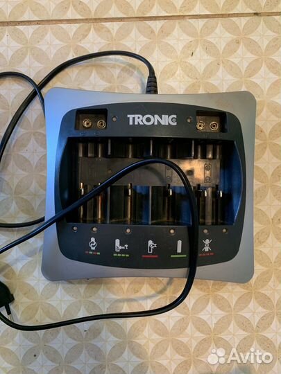 Зарядное устройство для аккумуляторных батареек